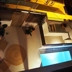 suites-9-malaga-three-unique-suites-with-private-plunge-pool.es-andalucia.com/